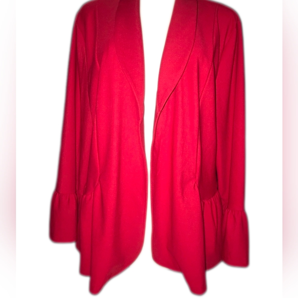 NWT LILY FIRMIANA